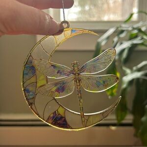 NEW Stained Glass Dragonfly Suncatcher